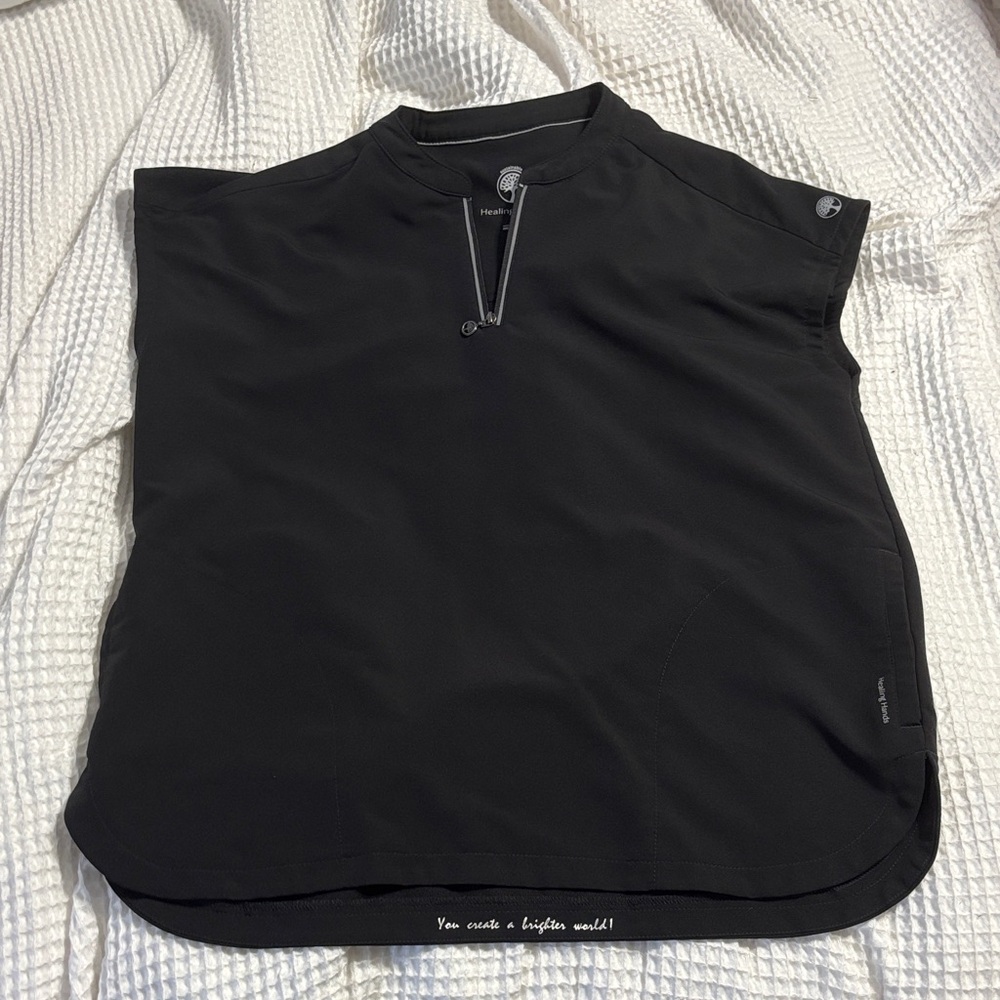Healing Hands 360 scrub top